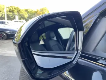 BMW 520i M Sport Pro    360  Panorama H&K.