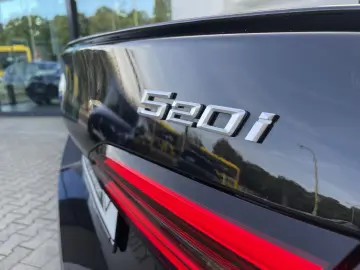 BMW 520i M Sport Pro    360  Panorama H&K.
