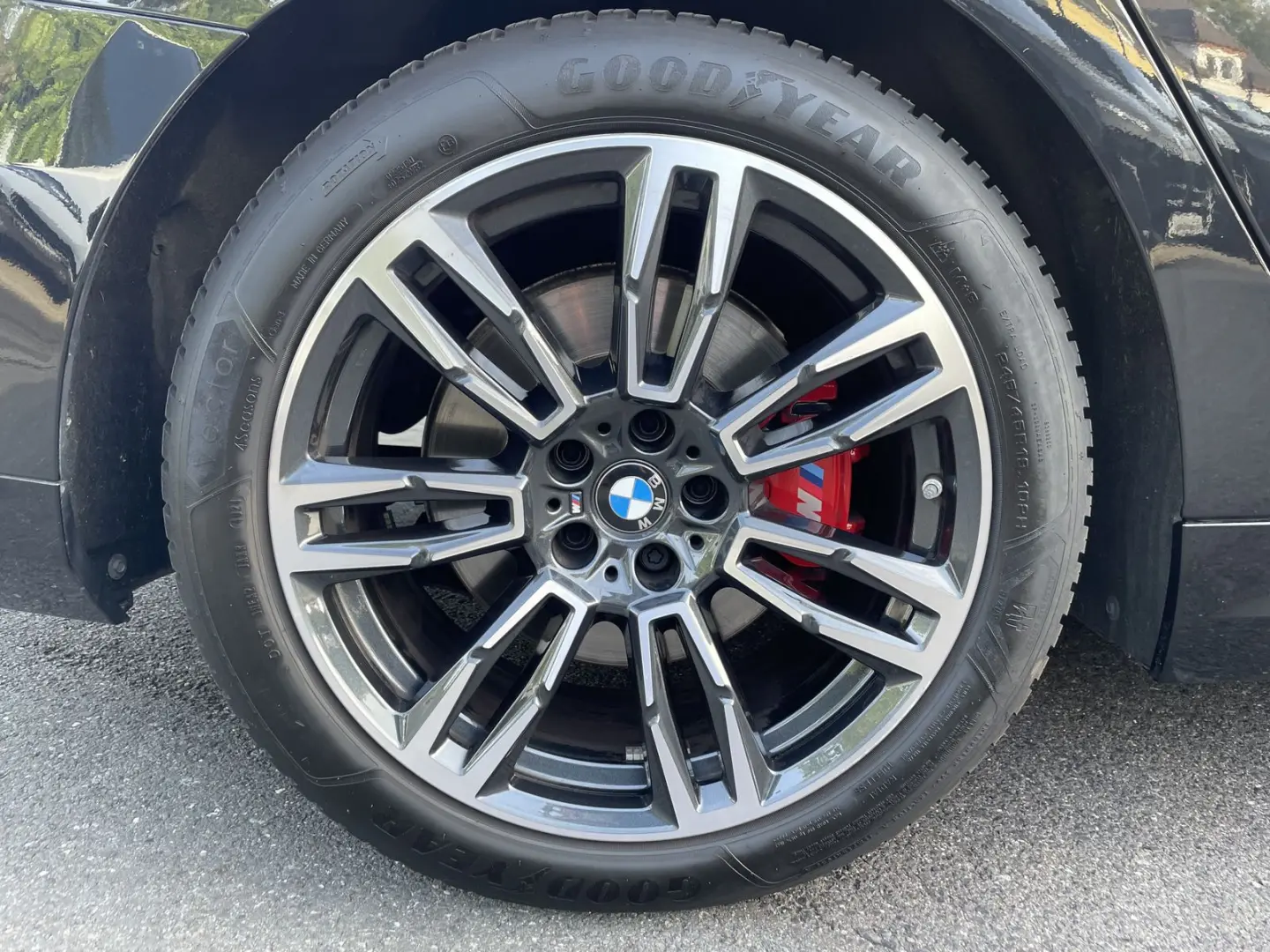 BMW 520i M Sport Pro    360  Panorama H&K.