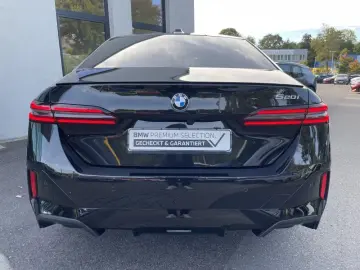 BMW 520i M Sport Pro    360  Panorama H&K.
