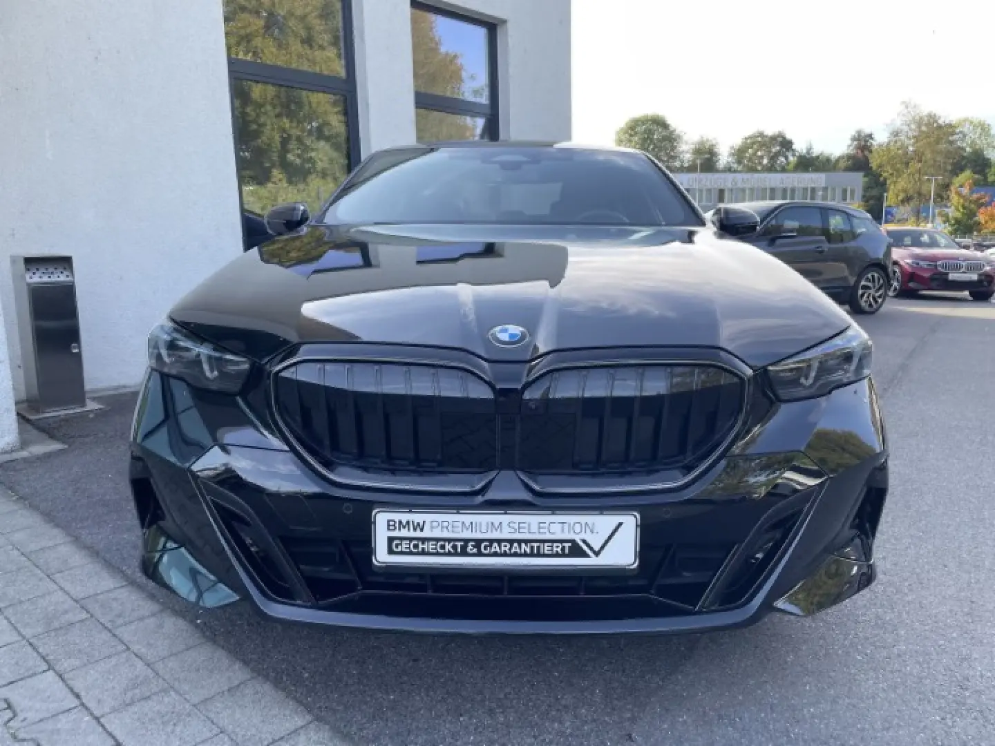 BMW 520i M Sport Pro    360  Panorama H&K.