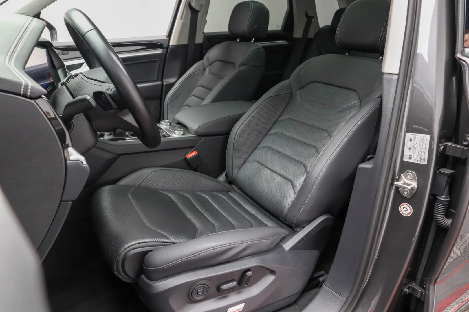 Touareg eHybrid Masaj Ventilatie Panoramic IQ Light