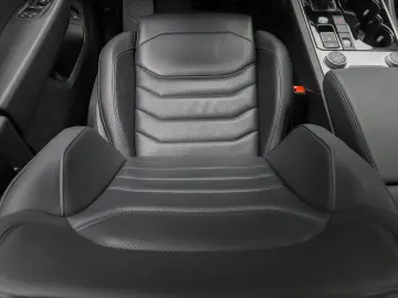 Touareg eHybrid Masaj Ventilatie Panoramic IQ Light