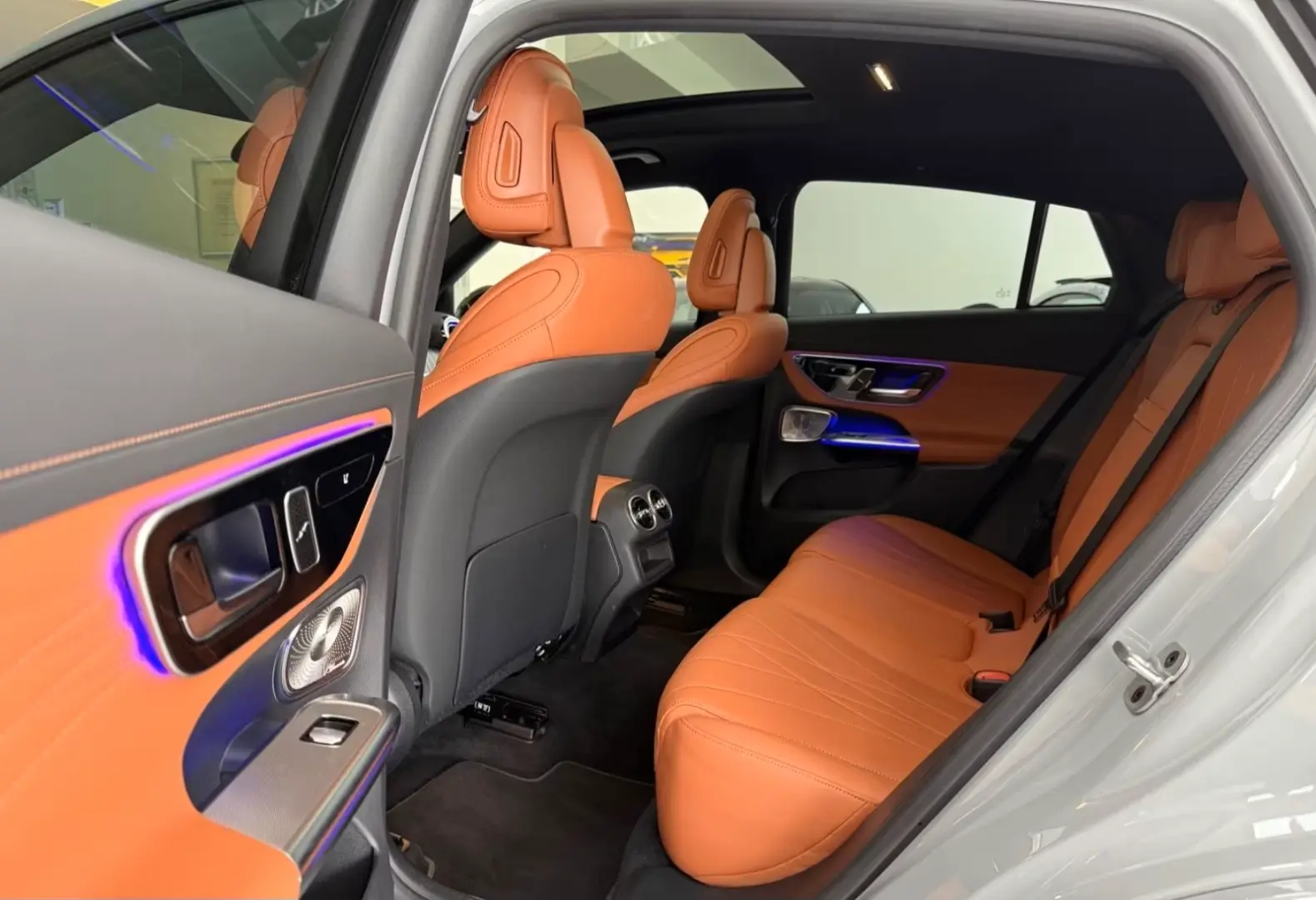 GLC 300 Coupe 4Matic AMG Pano.Head-Up.AHK.Kamera