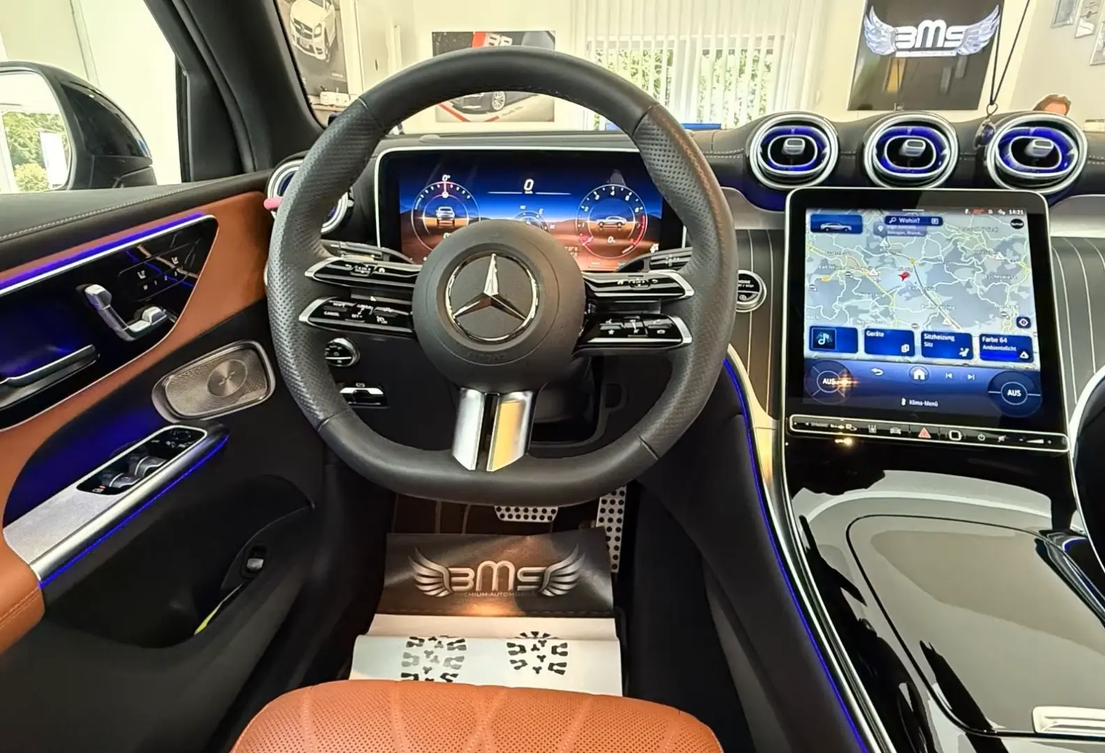 GLC 300 Coupe 4Matic AMG Pano.Head-Up.AHK.Kamera