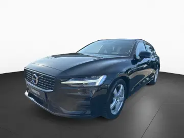 V60 B4 Plus Dark  AHK Kamera ACC LED Navi DAB