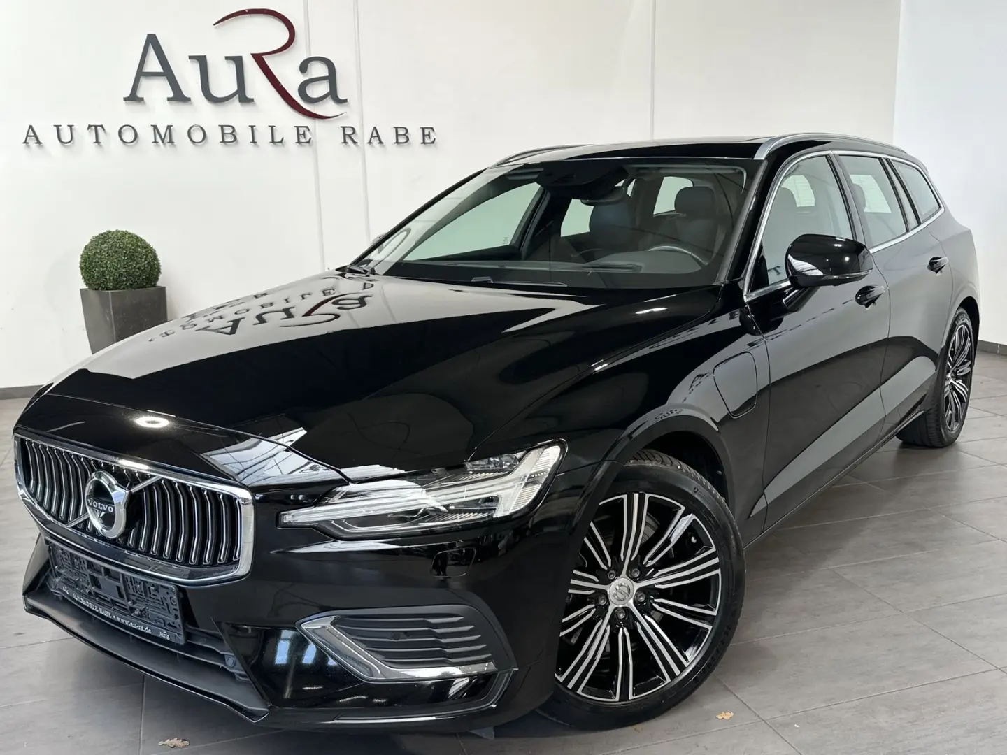 V60 T6 AWD Recharge Inscription NAV LED H&K PANO