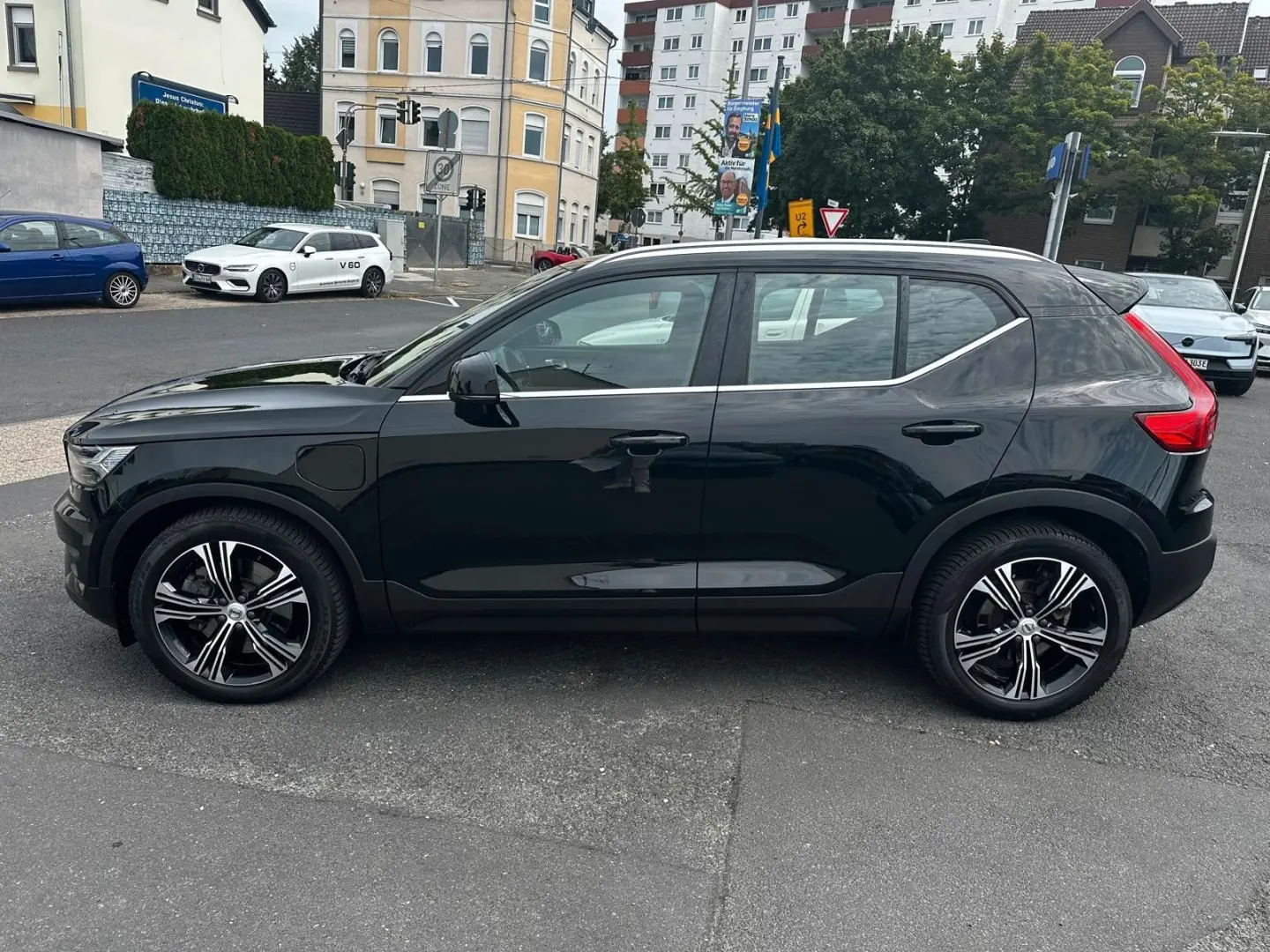 XC 40 T4 Inscription Plug in AHK Leder 19  Kam
