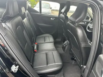XC 40 T4 Inscription Plug in AHK Leder 19  Kam