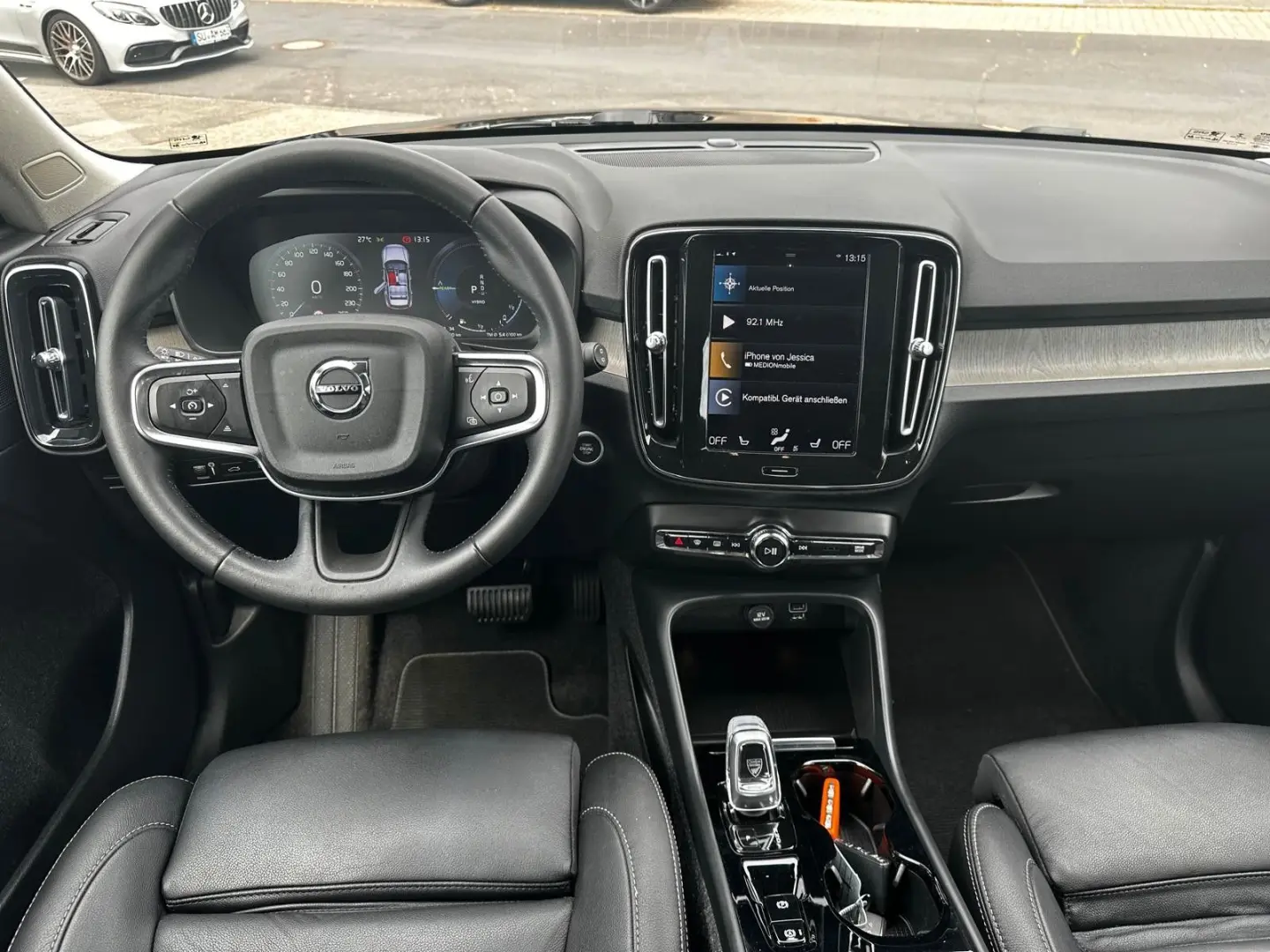 XC 40 T4 Inscription Plug in AHK Leder 19  Kam