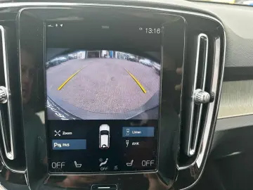 XC 40 T4 Inscription Plug in AHK Leder 19  Kam