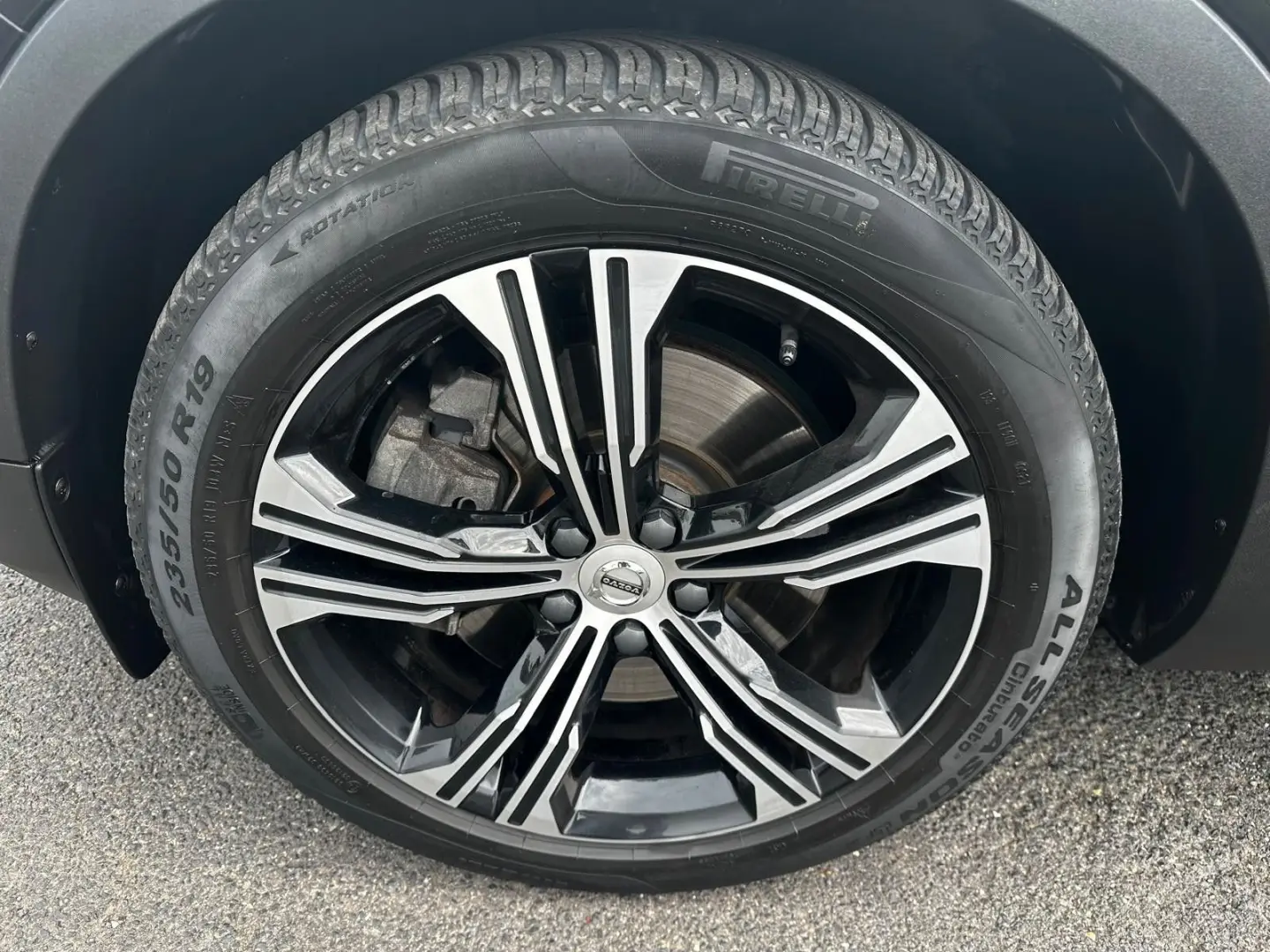 XC 40 T4 Inscription Plug in AHK Leder 19  Kam