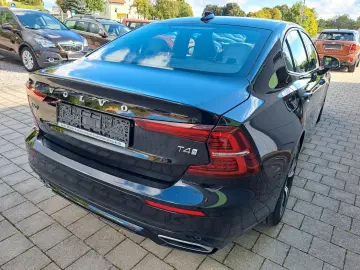 S60 Lim. R Design  Navi-LED-Sport