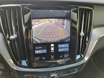 S60 Lim. R Design  Navi-LED-Sport