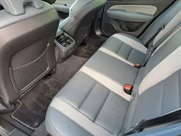 S60 Lim. R Design  Navi-LED-Sport
