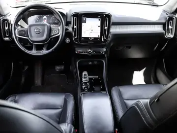 XC40 Inscription 2WD D3 EU6d-T StandHZG Navi Led