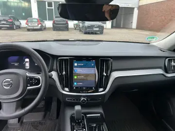 S60 Lim. Plus Dark Recharge Plug-In Hybrid AWD