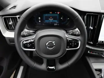 XC60 T6 Plus Black Edition Recharge AWD AHK PANO