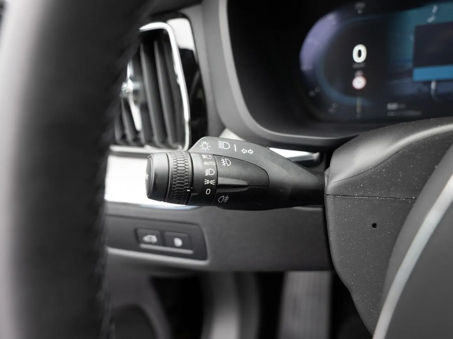 XC60 T6 Plus Black Edition Recharge AWD AHK PANO