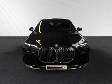 BMW 750 e xDrive ventilatie  masaj  panoramic