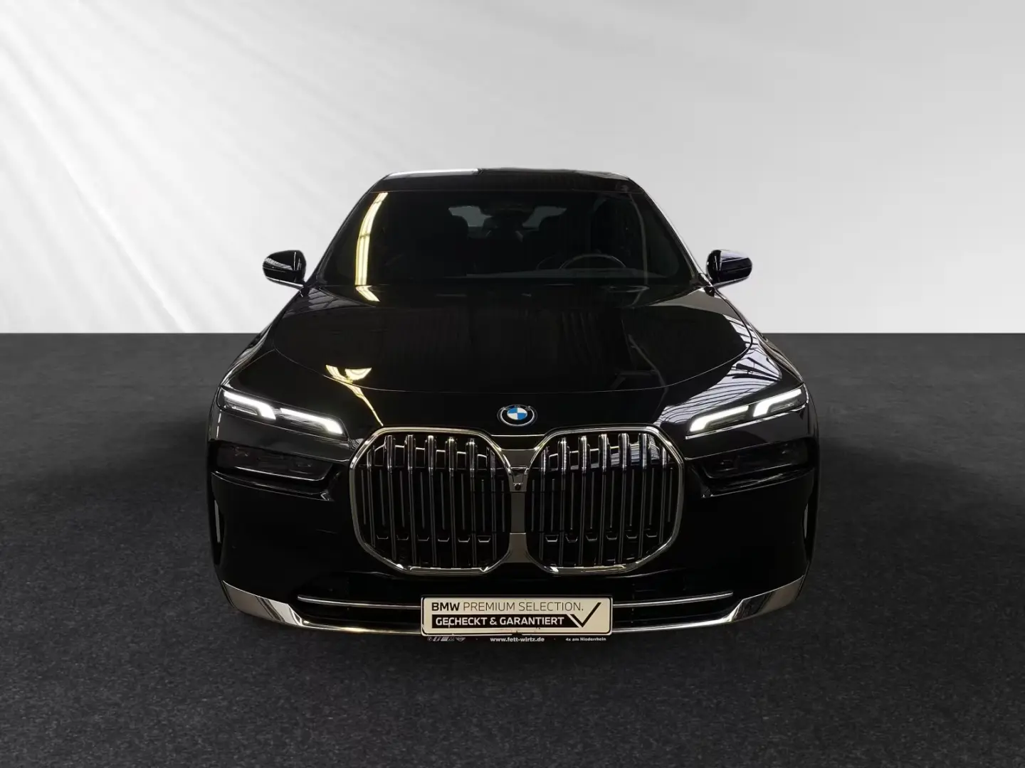 BMW 750 e xDrive ventilatie  masaj  panoramic