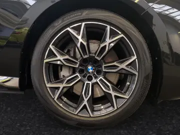 BMW 750 e xDrive ventilatie  masaj  panoramic