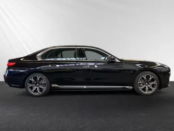BMW 750 e xDrive ventilatie  masaj  panoramic