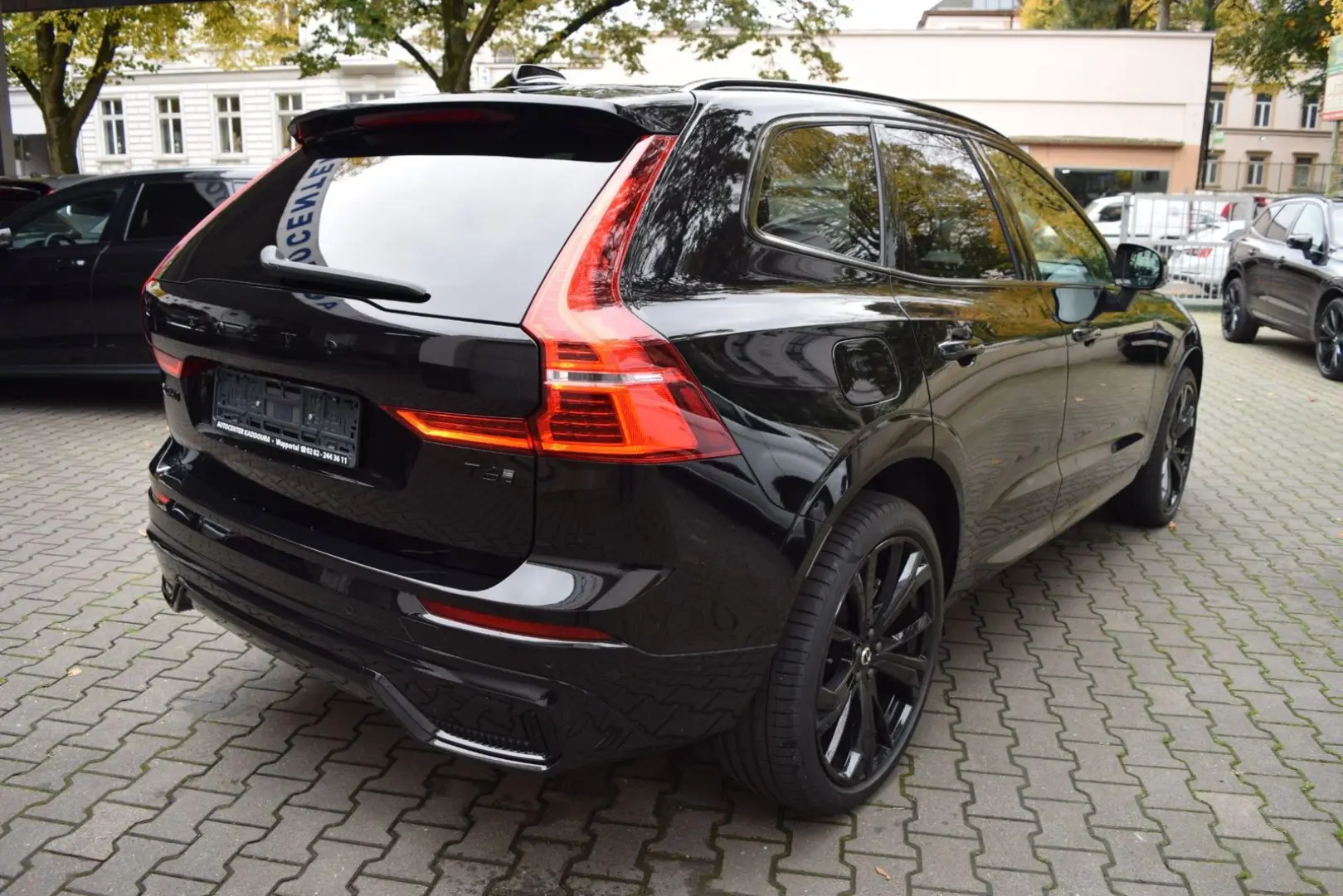 XC60 T6 Plus Black Edition Head-Up 360 Pano H&K