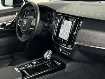 V90 Inscription Recharge Plug-In Hybrid AWD
