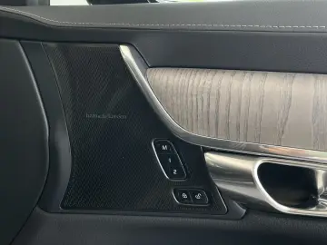 V90 Inscription Recharge Plug-In Hybrid AWD