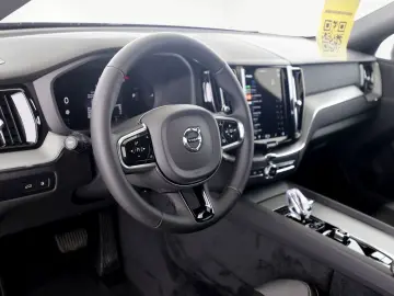 XC60 T6 Plus Black Edition Recharge Plug-In Hybr