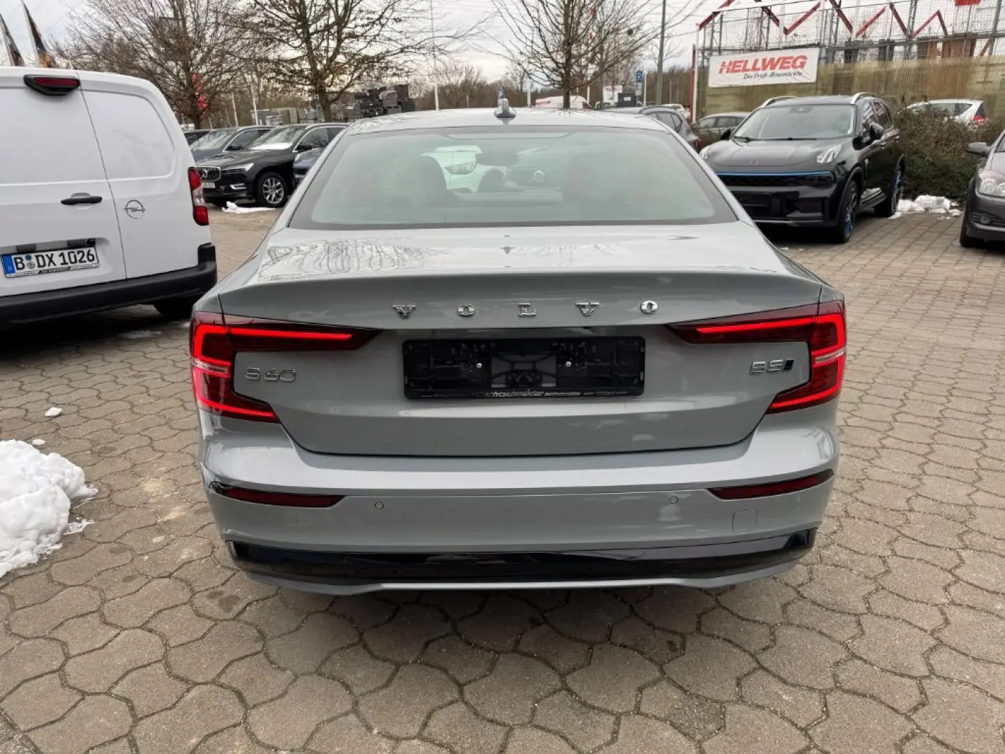 S60 B5 B AWD Ultimate Dark 360 Pano Standheiz