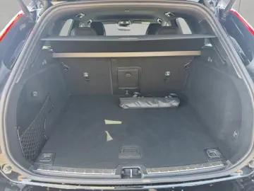 XC60 B5 B AWD Plus Dark