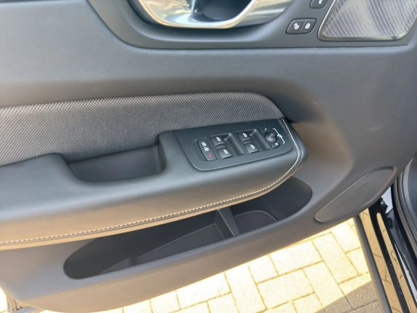XC60 B5 B AWD Plus Dark
