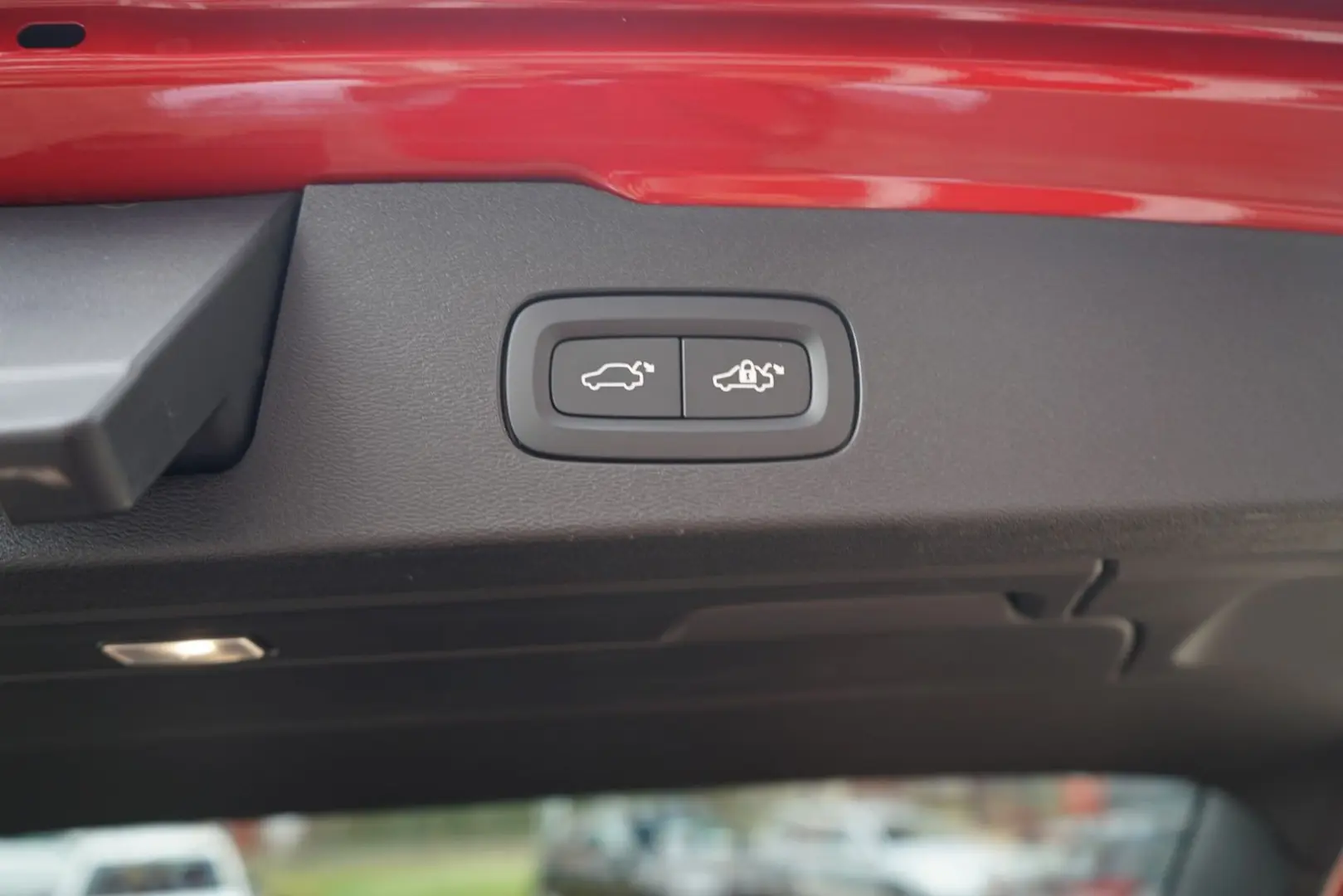 V60 Cross Country Geartronic AWD Plus LED Navi