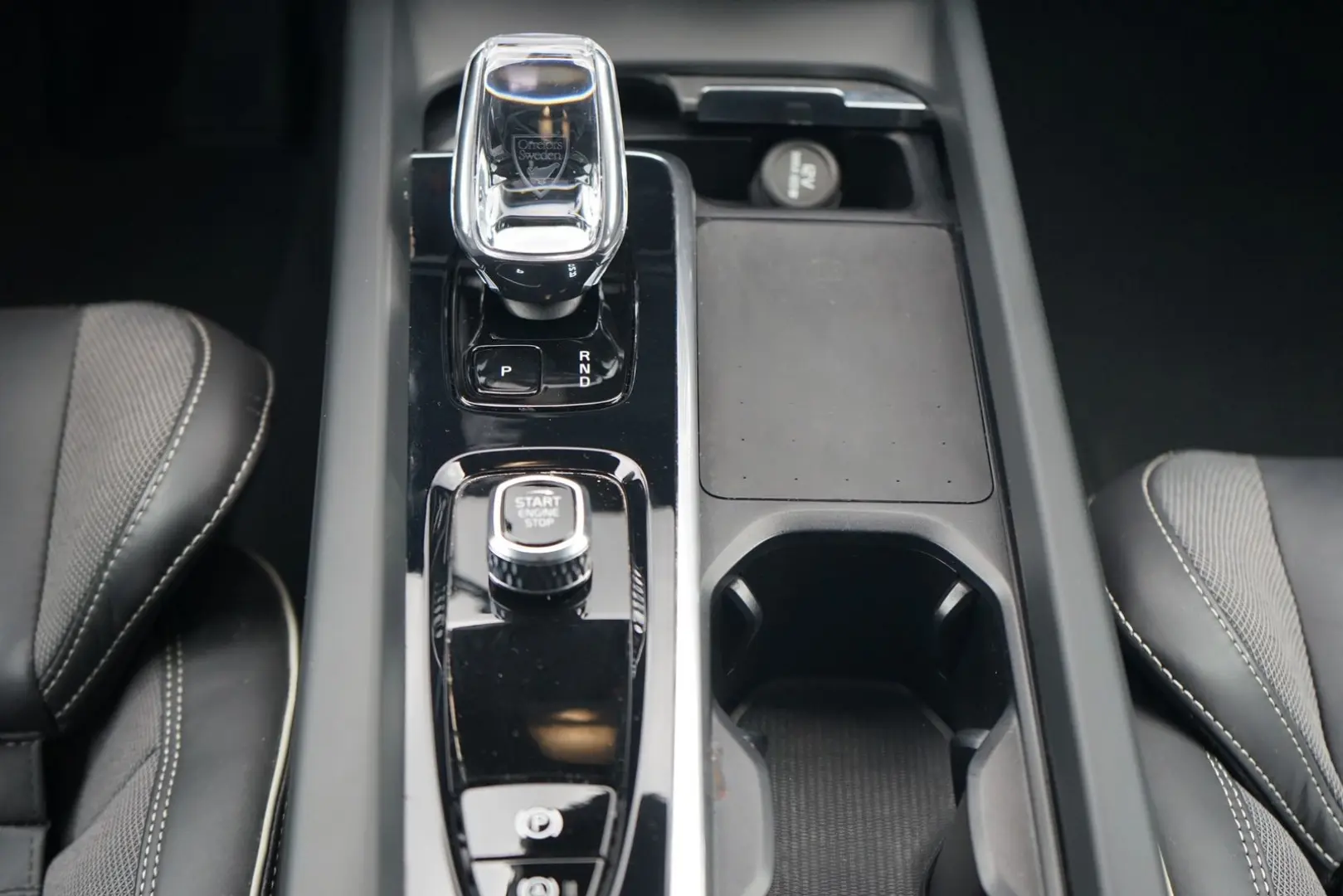 V60 Cross Country Geartronic AWD Plus LED Navi