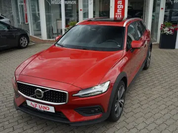 V60 Cross Country Geartronic AWD Plus LED Navi