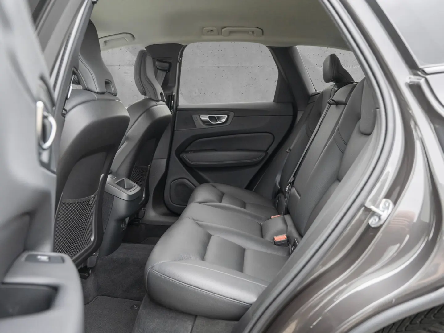 XC 60 B4 AWD Plus Dark