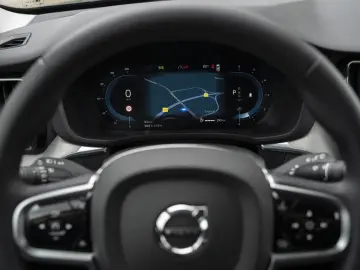 XC 60 B4 AWD Plus Dark