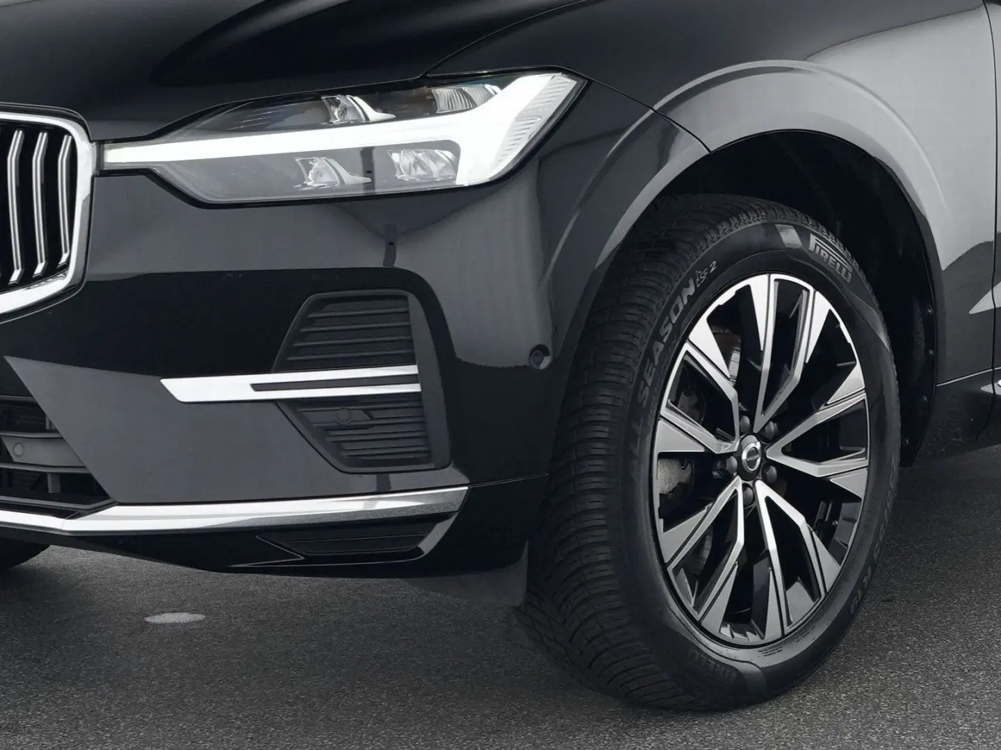 XC60 B4 Benzin Geartronic Core 19  AHK 360