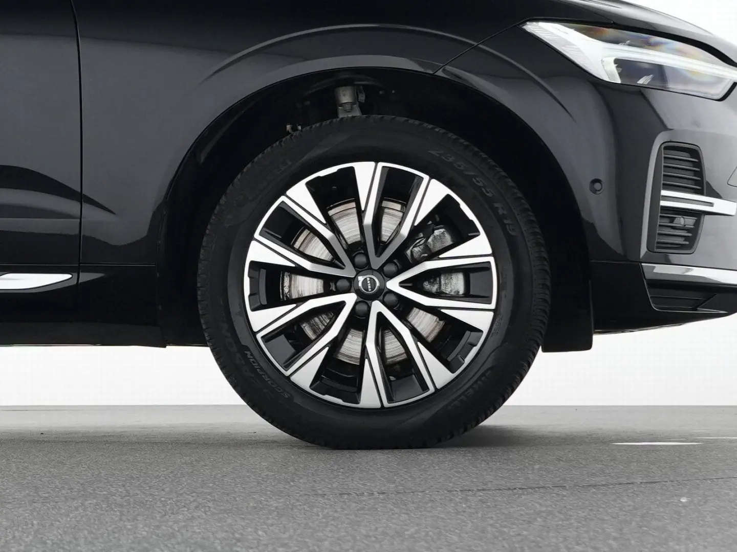 XC60 B4 Benzin Geartronic Core 19  AHK 360