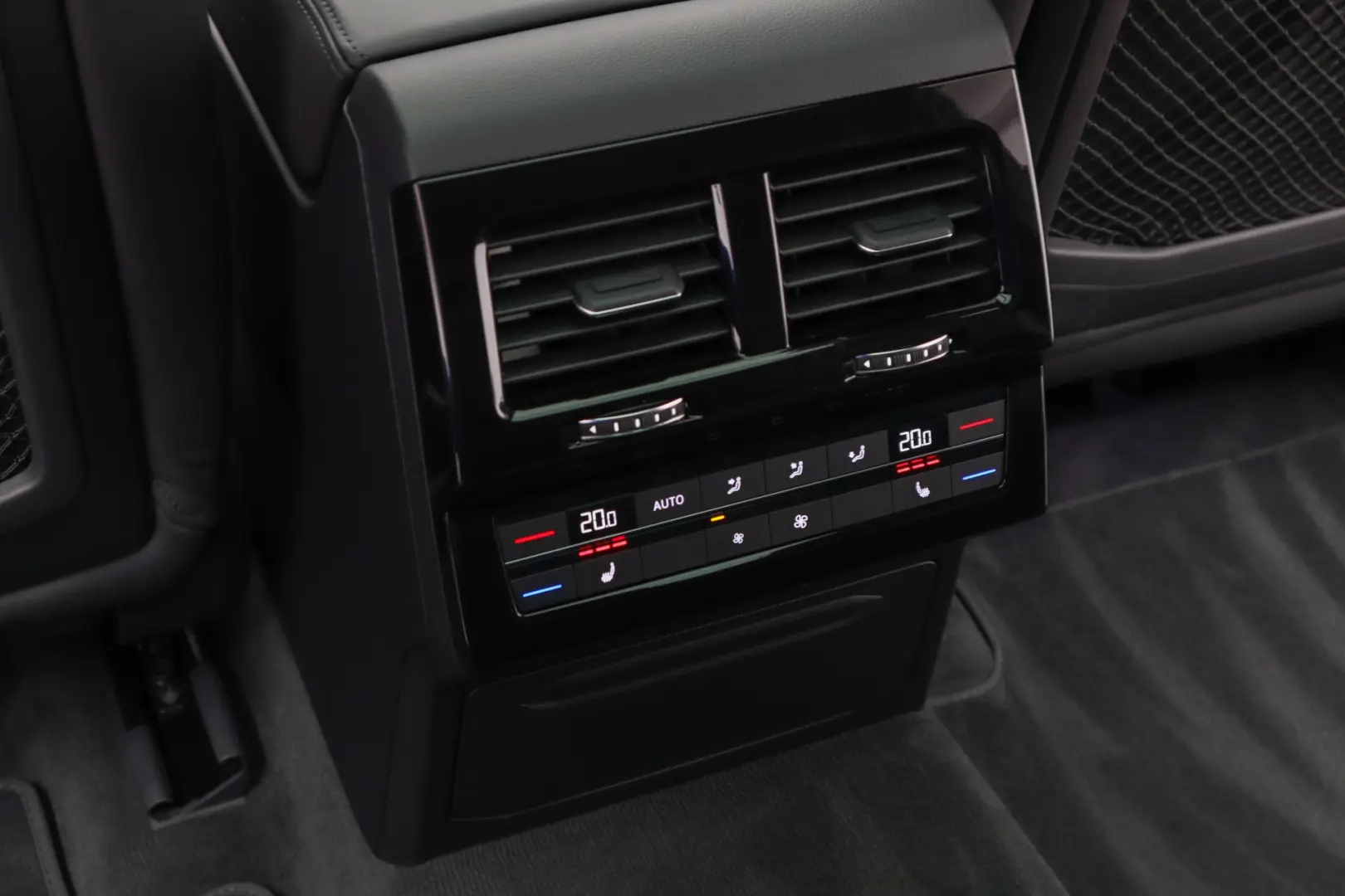 Touareg eHybrid Dynaudio Masaj Ventilatie Nightvision