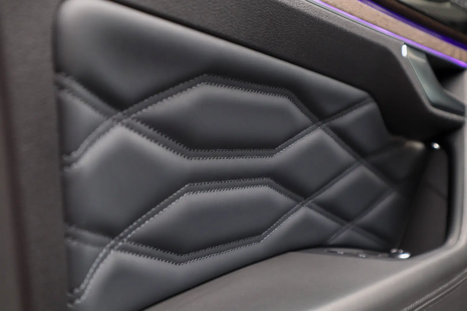 Touareg eHybrid Dynaudio Masaj Ventilatie Nightvision