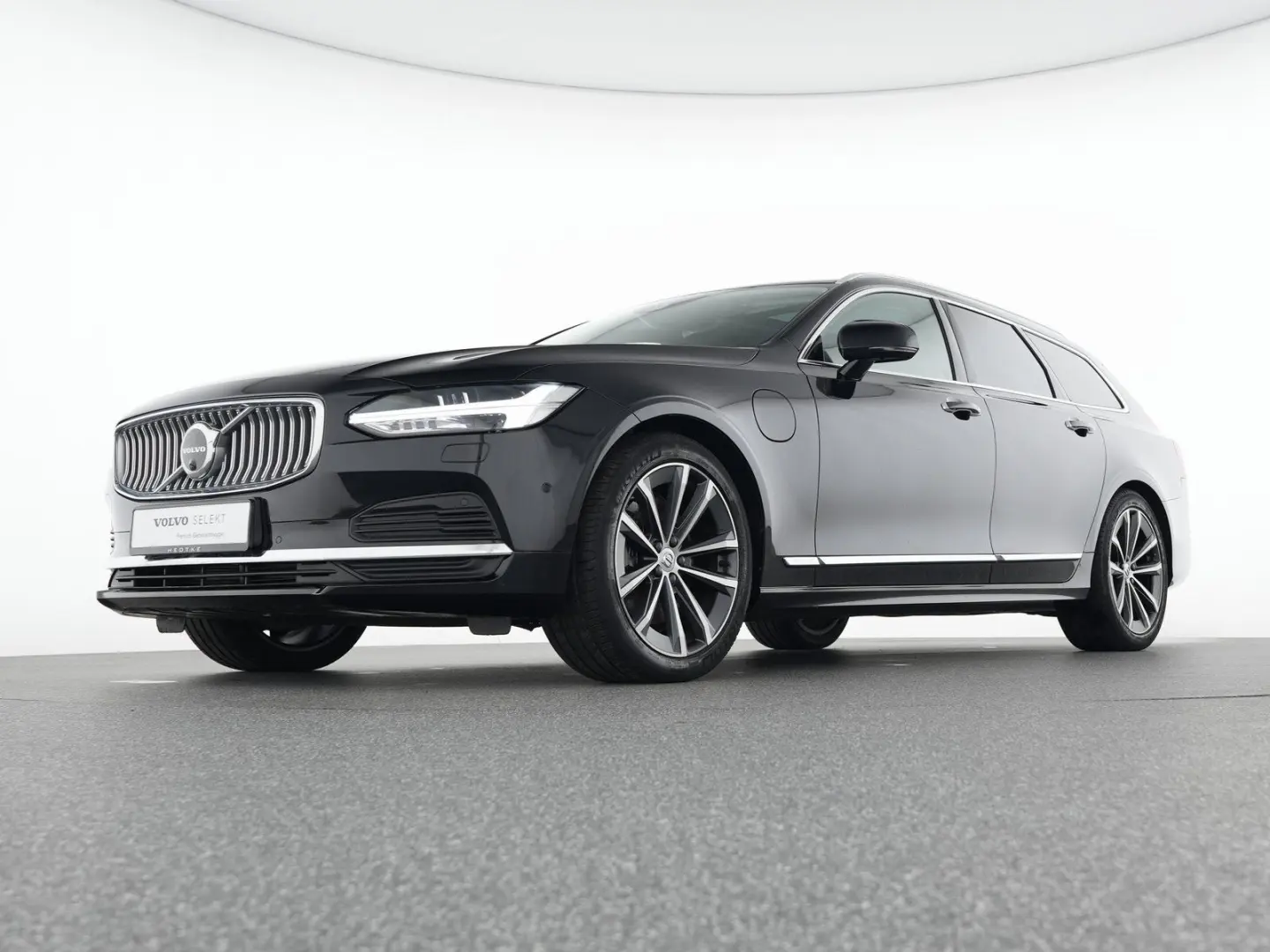 V90 T6 Recharge AWD Inscription 19  PANO 360