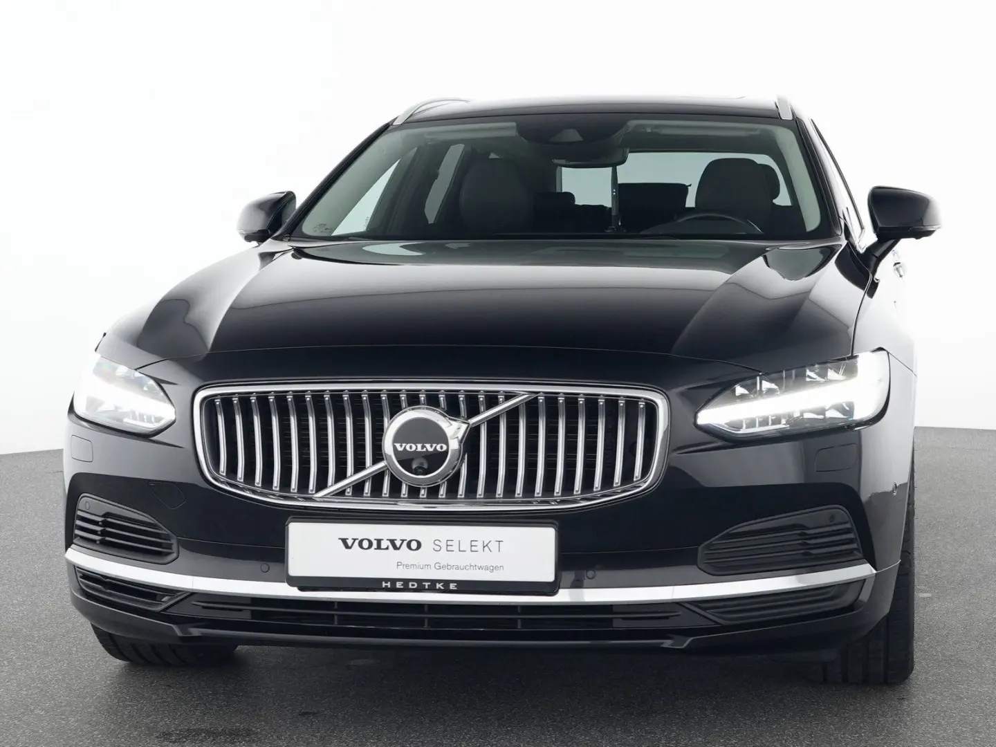 V90 T6 Recharge AWD Inscription 19  PANO 360