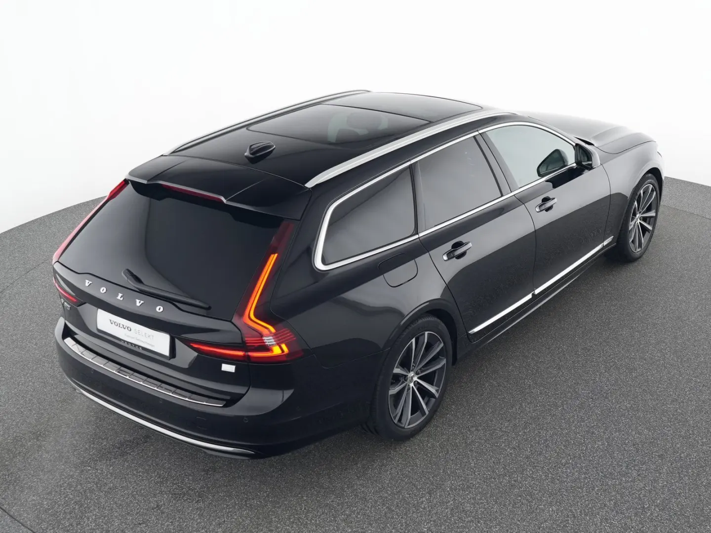 V90 T6 Recharge AWD Inscription 19  PANO 360
