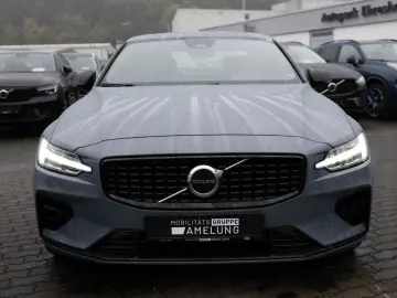 S60 B4 Plus Dark aus 1.Hand SHZ KAMERA HGSD LED