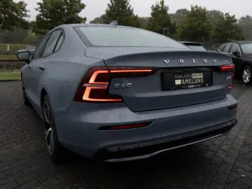 S60 B4 Plus Dark aus 1.Hand SHZ KAMERA HGSD LED