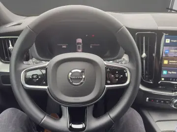 XC60 T6 Plus Black Edition Recharge Plug-In Hybr