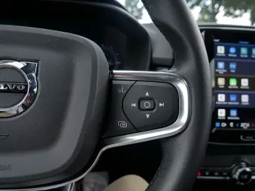 XC40 Twin Motor Ultimate H K ACC PANO 360